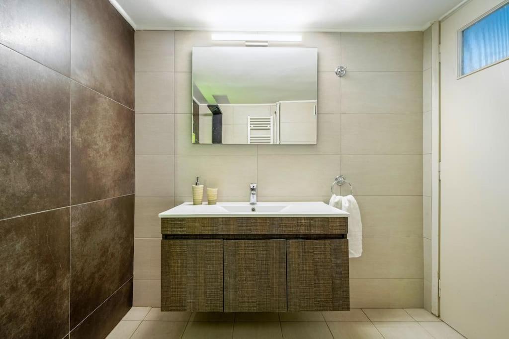 Ferienwohnung Urban Grey Athen Exterior foto